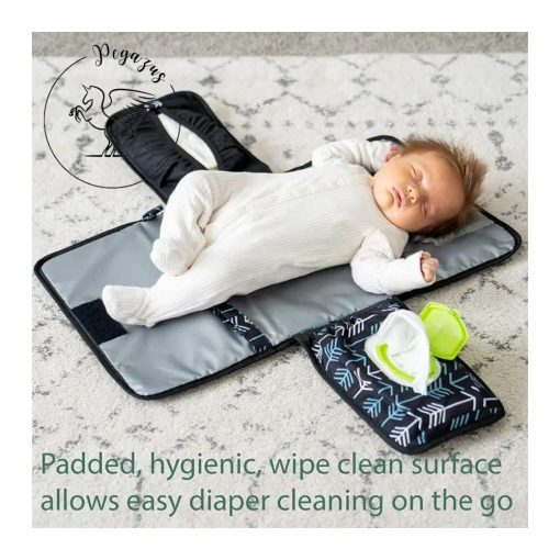 Hordozható pelenkázó alátét - Kék nyilak
